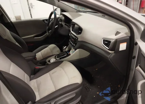 2017 Hyundai Ioniq Hybrid Blue from USA, damaged, VIN KMHC65LCXHU057496